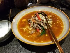 酸汤羊杂-丝路金桃·新疆菜(徐汇店)