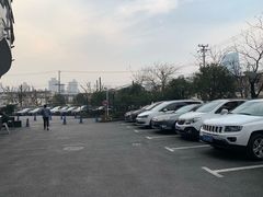 -静安体育中心-停车场