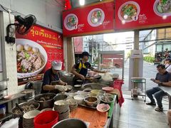 -榮泰米粉湯(Left Shop)