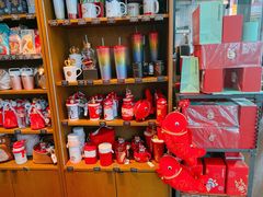 零售区-星巴克臻选(深圳华强北茂业店)