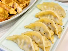 -财兜兜大黄山小馄饨