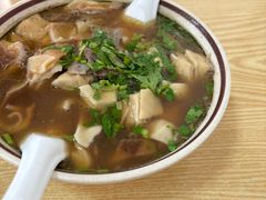 -清真·白家牛肉罩火烧老店(育才街店)