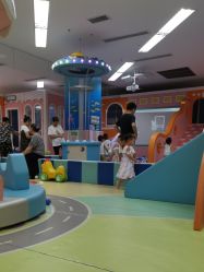 -孩子王童乐园(成都吾悦广场店)