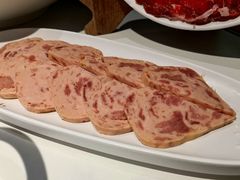 厚切小龙午餐肉-小龙翻大江文化火锅(宽窄店)