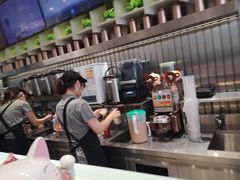 -CoCo都可(湖滨银泰店B区店)