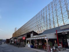 -席娜卡琳火车铁道夜市