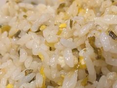 酸菜蛋炒饭-湘肠香火锅店(团结湖店)