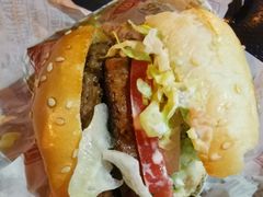 -The Habit Burger Grill 哈比特汉堡(爱琴海店)