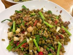 -榕江牛瘪牛肉火锅