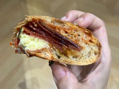 番茄猪肉脯恰巴塔-屋裡·Union Bakery(龙江路店)