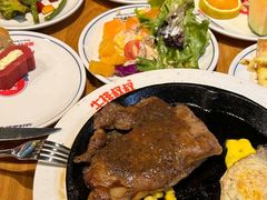 -牛排叔叔自助餐厅(太原龙湖万达店)