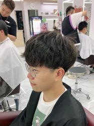 -朗峰专业美发沙龙