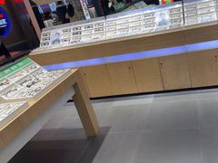 -LOHO眼镜(九亭金地广场店)