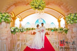 9I0C2983_缩小大小1-现代经典婚纱摄影(光明北路尊荣总店)