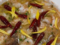 -渔语鱼酸菜鱼新川菜(来福士店)