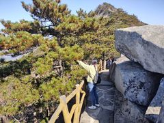 -罗田薄刀峰风景区