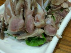 -老北京热气涮羊肉·小龙虾·烤鱼(呼玛路店)