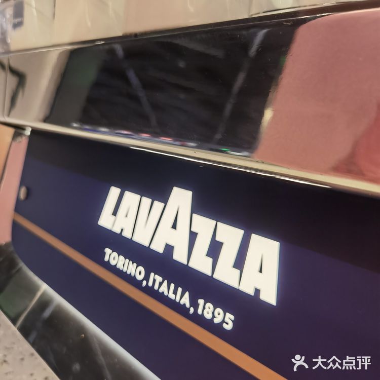 只适合外卖，不是密闭空间，在金安环宇出入口的门口