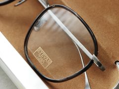 -目艮眼镜SHOWROOM(品牌集合店)