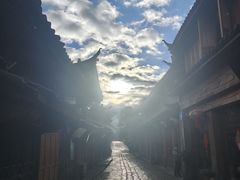 -正宗李家土鸡米线店