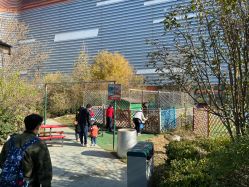 -萌宠亲子动物乐园(槐房万达店)