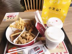 -海口骑楼小吃街