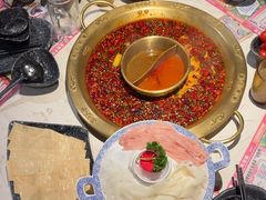 -哥老官重庆美蛙鱼头(西湖银泰十一哥店)