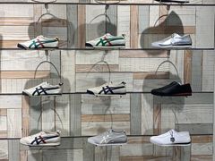 -Onitsuka Tiger(港汇恒隆广场店)