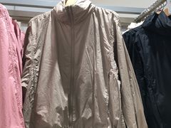 -优衣库(上海金桥国际商业广场店)