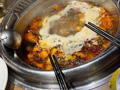 -七欣天香辣蟹火锅(上海银亿滨江店)