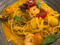 -玲婧胡同·生日蛋糕·餐厅(嘉里城店)