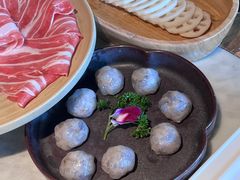 -尚尚仙·酸汤猪手·猪肚鸡火锅(华联万柳购物中心店)