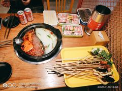 -串门邻居串串火锅(云南南路店)