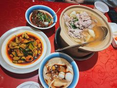-冯烫烫跷脚牛肉·川菜小馆(武胜西街店)