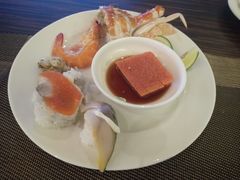 -大中华希尔顿酒店-念自助餐·嗨啤·小龙虾