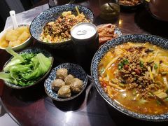 -粉家柳州螺蛳粉(杨宅路店)