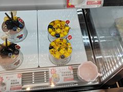-花花卷卷·鲜食蛋糕(静安久光百货店)