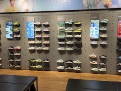 -adidas(滔搏朝阳大悦城店)