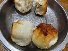 -黄阿姨锅贴大王(万航渡路店)