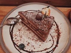 -懒鱼时光馆(沙坪坝店)