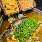 广州‼️这家烤鱼店太实诚了！豆花饮料无限续
