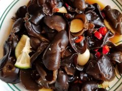 -云海肴·汽锅鸡·云南菜(天山百盛优客店)