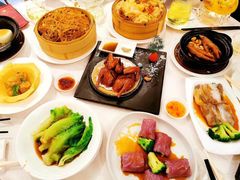 -荣粤酒家·融合粤菜·海鲜火锅