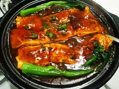 石锅海皇豆腐-山泉公馆酒家(广州东站店)