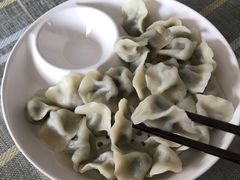 -天天向上素食餐厅(五台山店)
