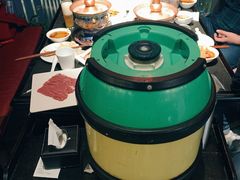 自助取餐区-铜来聚老北京涮肉(恒隆广场店)