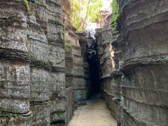 -梭布垭石林景区