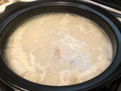 竹笙王猪肚鸡-顺德公广东猪肚鸡·煲仔饭(白石洲店)