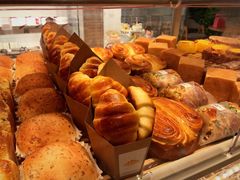 经典肉松卷-好利来(八角店)