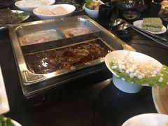 -陈阿婆重庆绿色鱼火锅